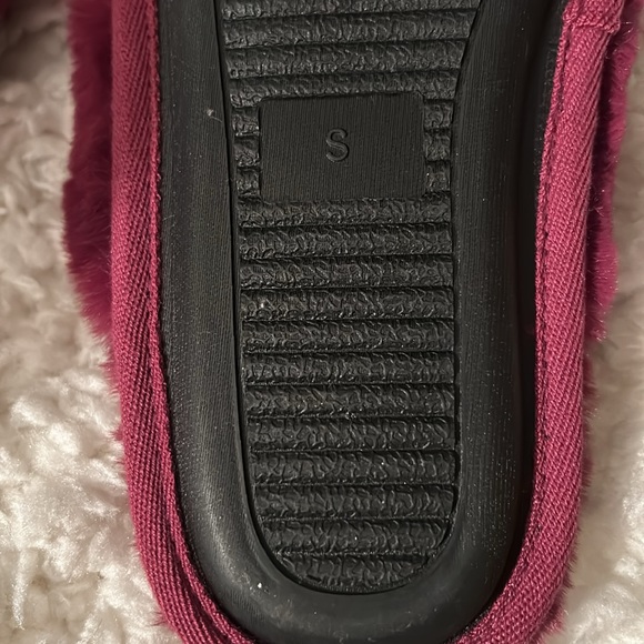 Pink, Victoria’s Secret Purple wild berry colored furry slippers - Picture 3 of 3